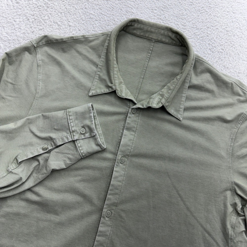 Lululemon Mens Long Sleeve Button Down Shirt Sage Green Technical Knit XL